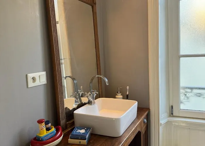 Le Poisson Dans Le Percolateur Port-en-Bessin-Huppain