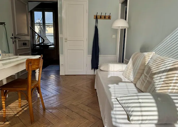 Ferienhaus Le Poisson Dans Le Percolateur Port-en-Bessin-Huppain